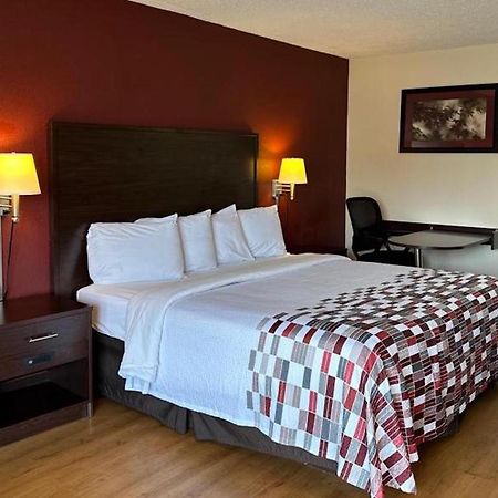 Red Roof Inn Fredericksburg South Dış mekan fotoğraf